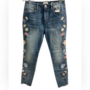 Driftwood Embroidered Skinny Jeans Floral Boho Deni SZ 28 NWT